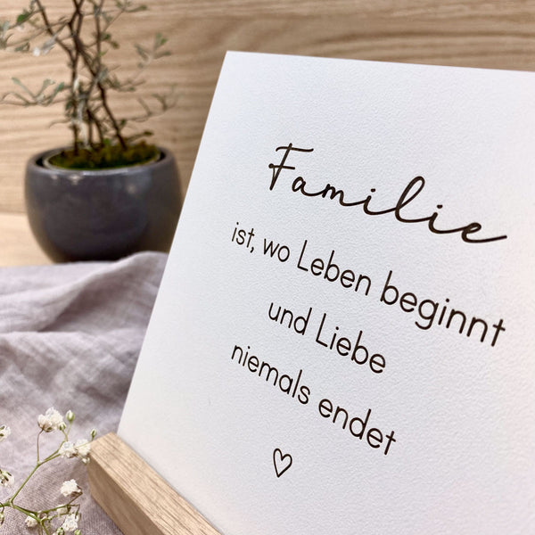 Täfelchen mit Aufsteller 'Familie'